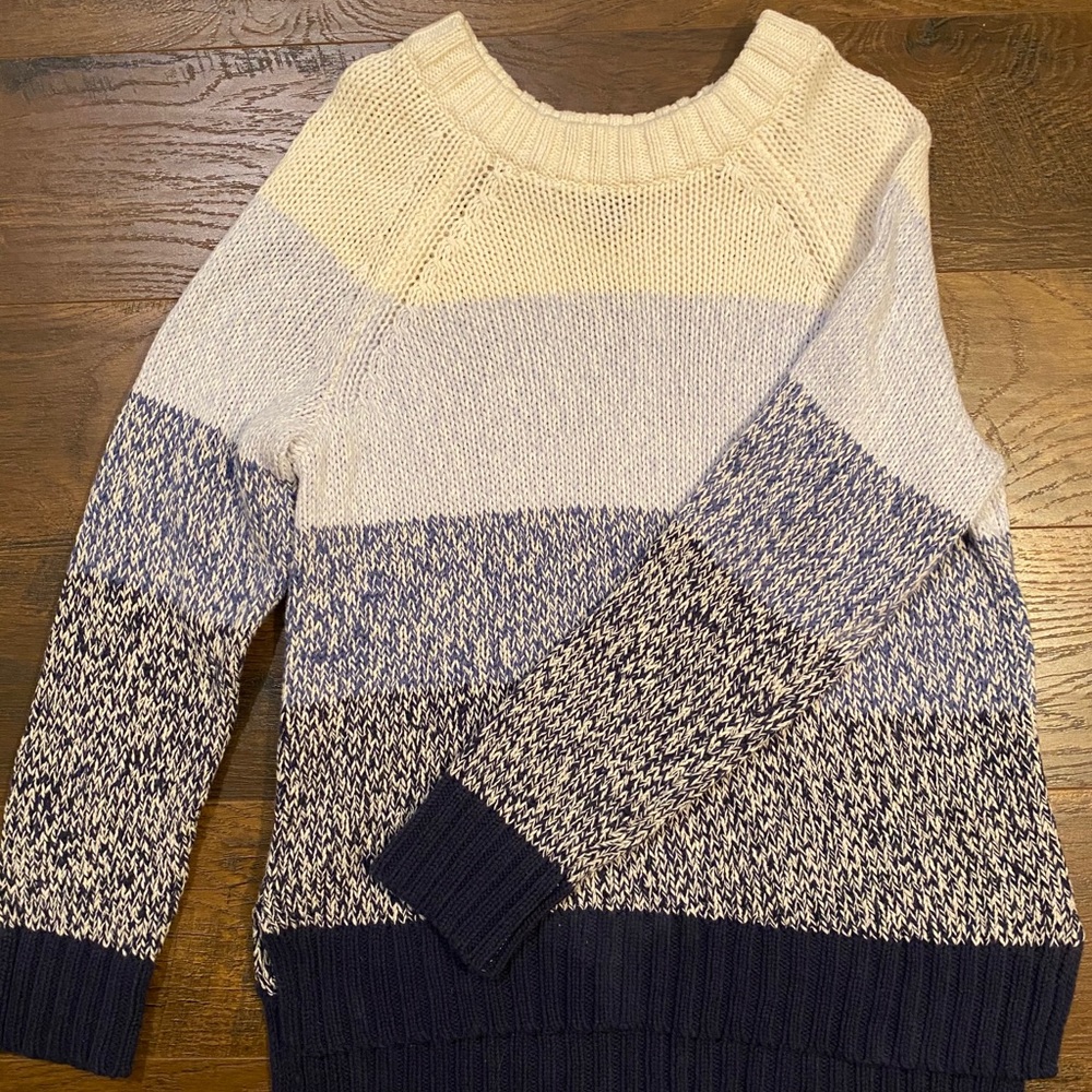Aerie sweater